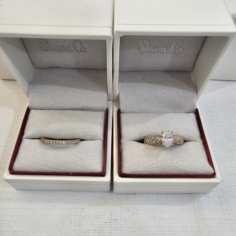 Shane Co. Gold and Diamonds Engagement/Wedding Ring Set